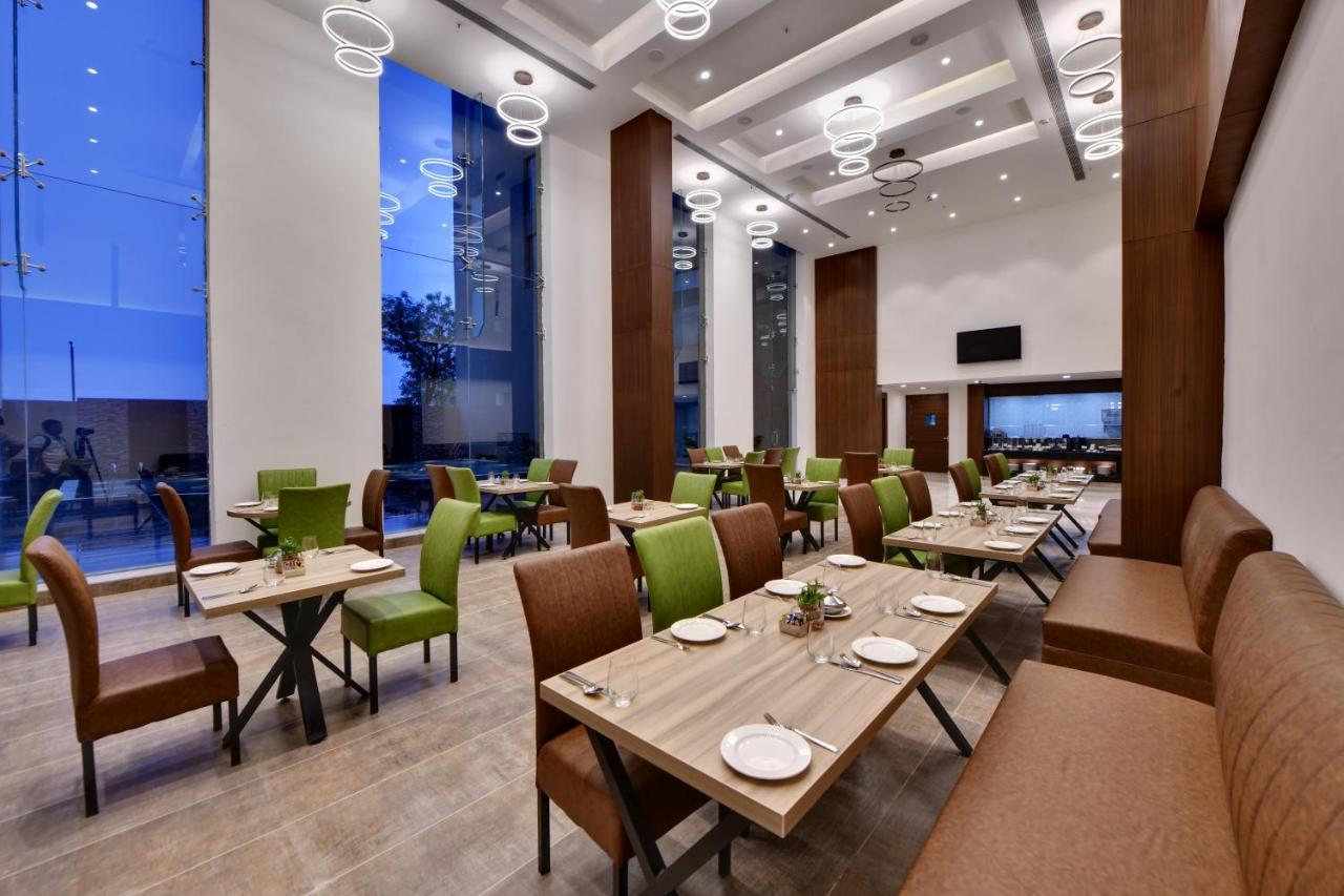 The Fern An Ecotel Hotel, Alwar Sariska ภายนอก รูปภาพ